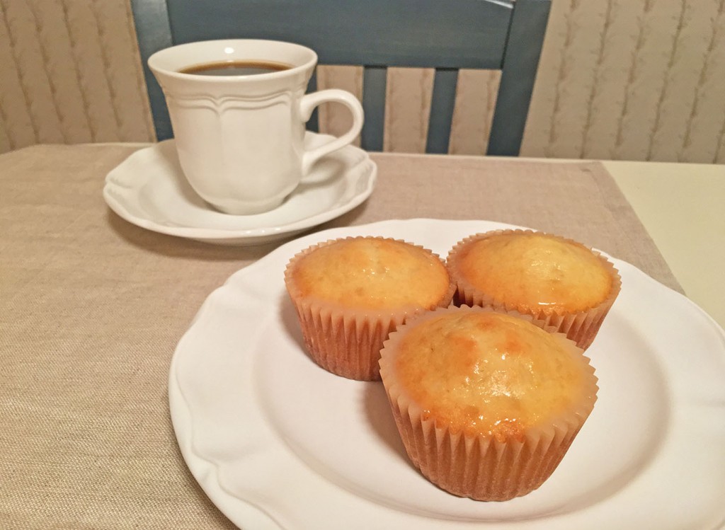 Lemon Muffin with Coffee