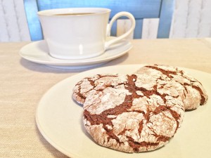 Molasses Crackle Cookies and Coffee