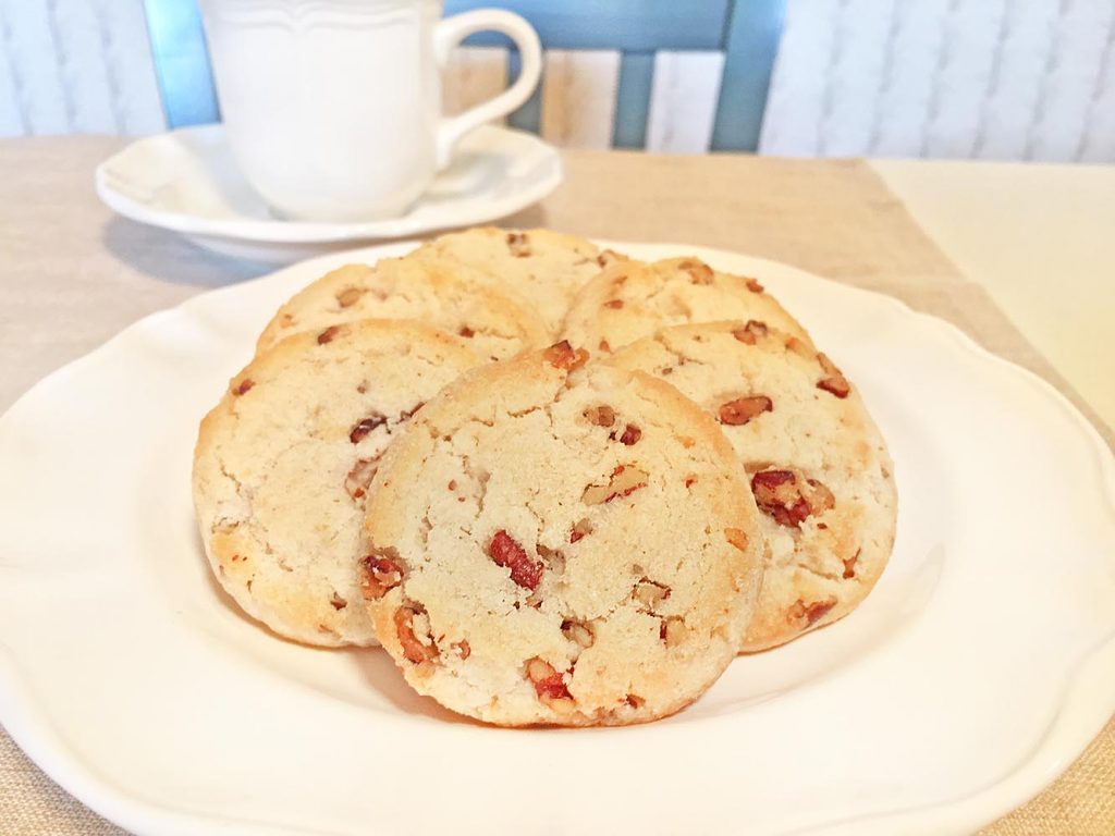 Pamela's Pecan Shortbread Cookies with Coffee