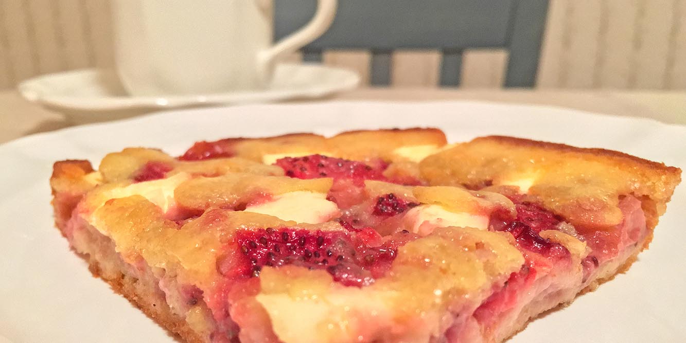 Strawberry Cream Cheese Cobbler | 5 O'Clock Coffee Club